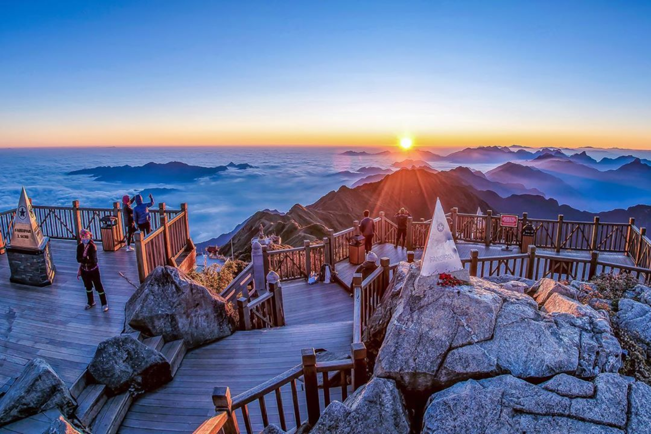 🏔️ 沙壩第二天｜番西邦峰 · 玻璃橋 · 銀瀑布