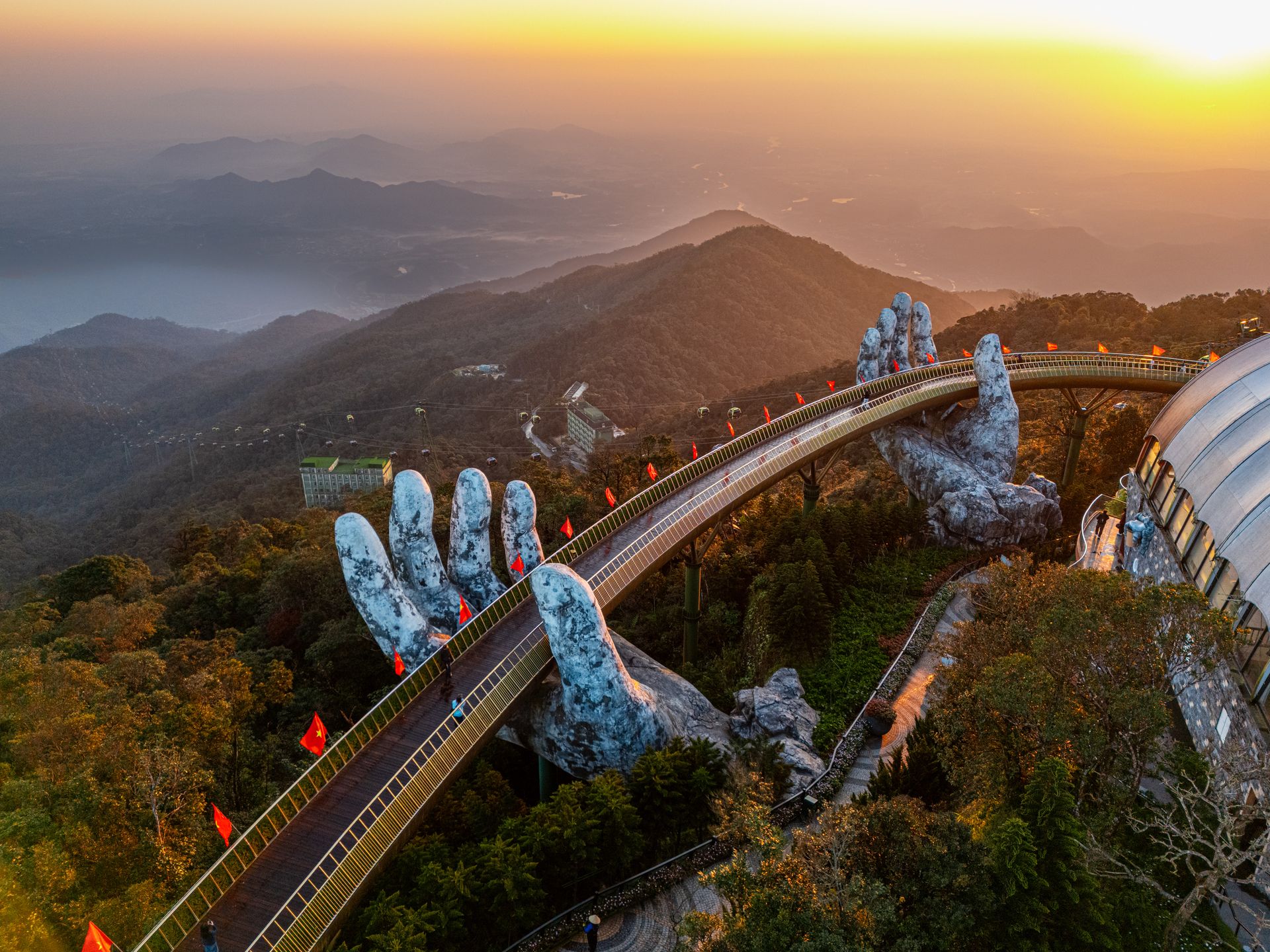 巴拿山之旅：佛手橋・歐風小法國村・浪漫花園・山頂纜車