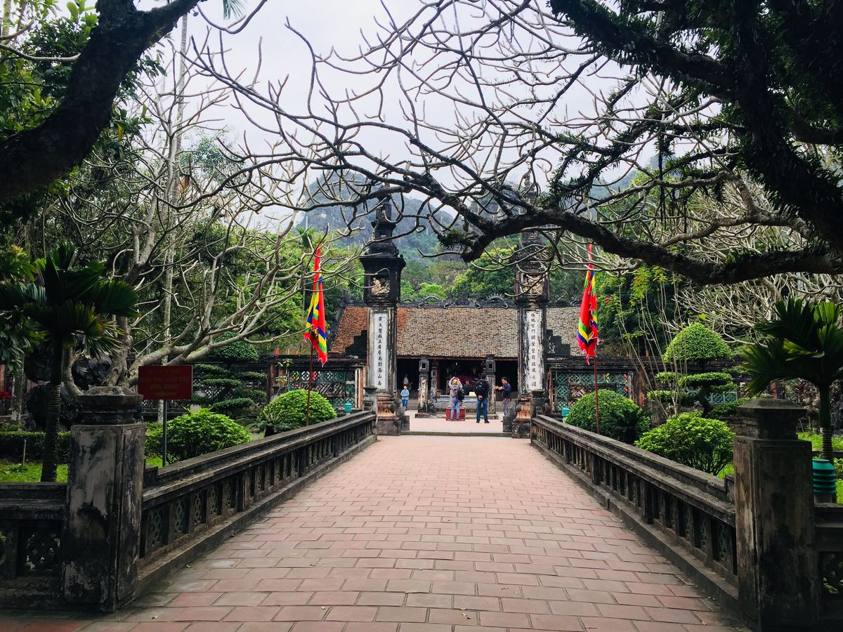 陸龍灣 - 寧平｜ 華閭古都 ｜ 長安生態區竹筏遊 ｜ 絕情谷或臥龍山