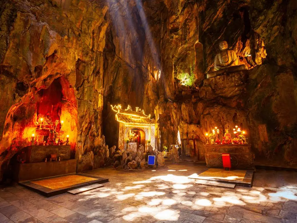 中越經典5天4夜行程｜峴港·巴拿山·會安古鎮｜中越文化和自然風景體驗